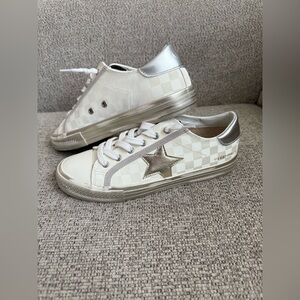 Vintage Havana/Alive Camo Sneaker